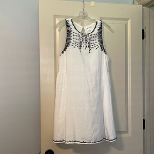 Esley Brand, White Dress with Black Detail and Pockets, Size L